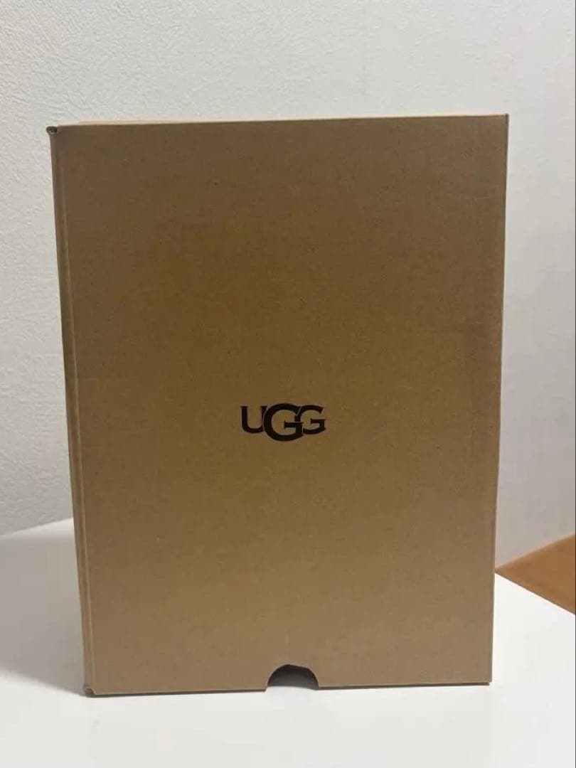 【未使用】 UGG アグ ファー サンダル 黒 25cm ラスト1点