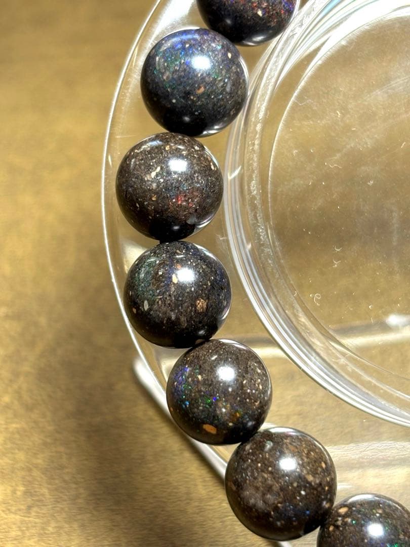 高品質！！　ブラックマトリックスオパールブレス約10.5㎜（新品）虹色遊色キラ2