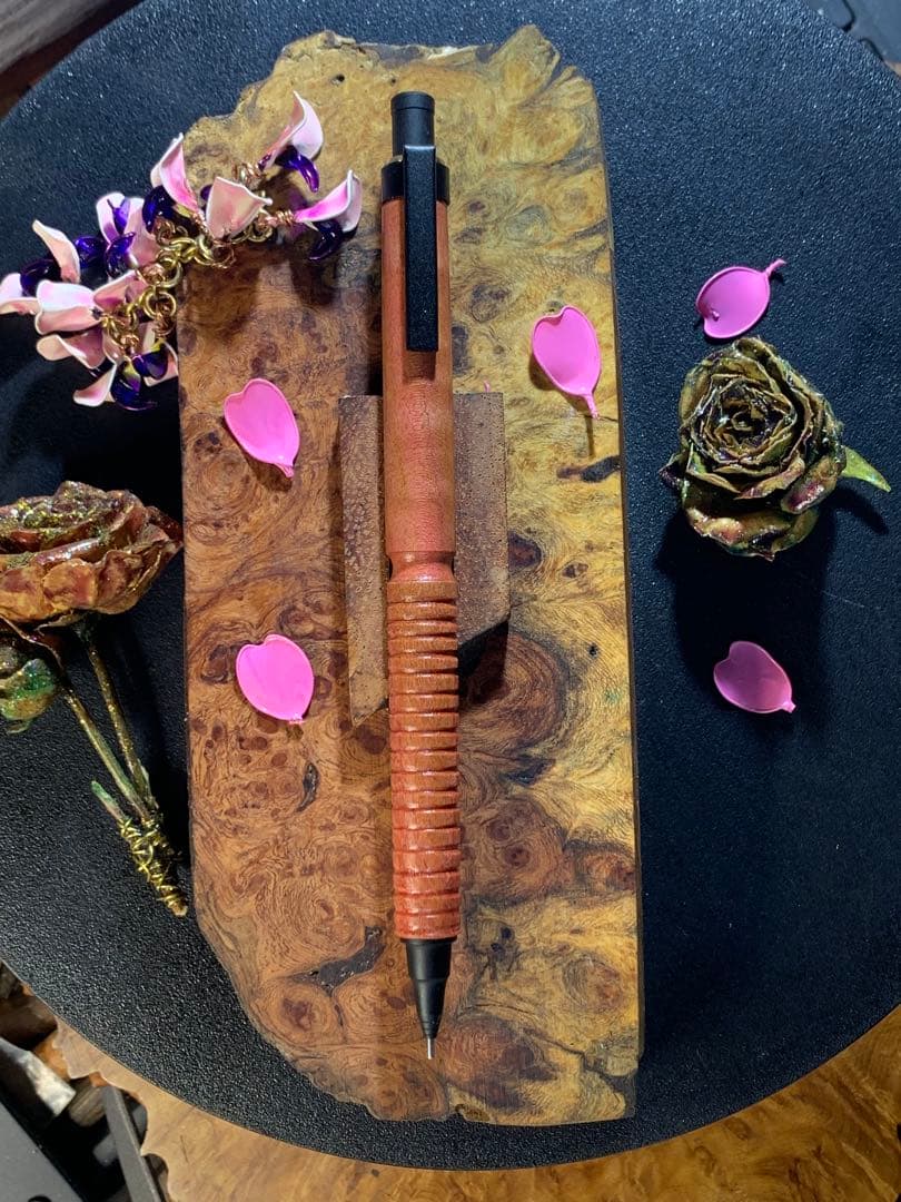 オレンズネロ0.5mmピンクアイボリー縮杢