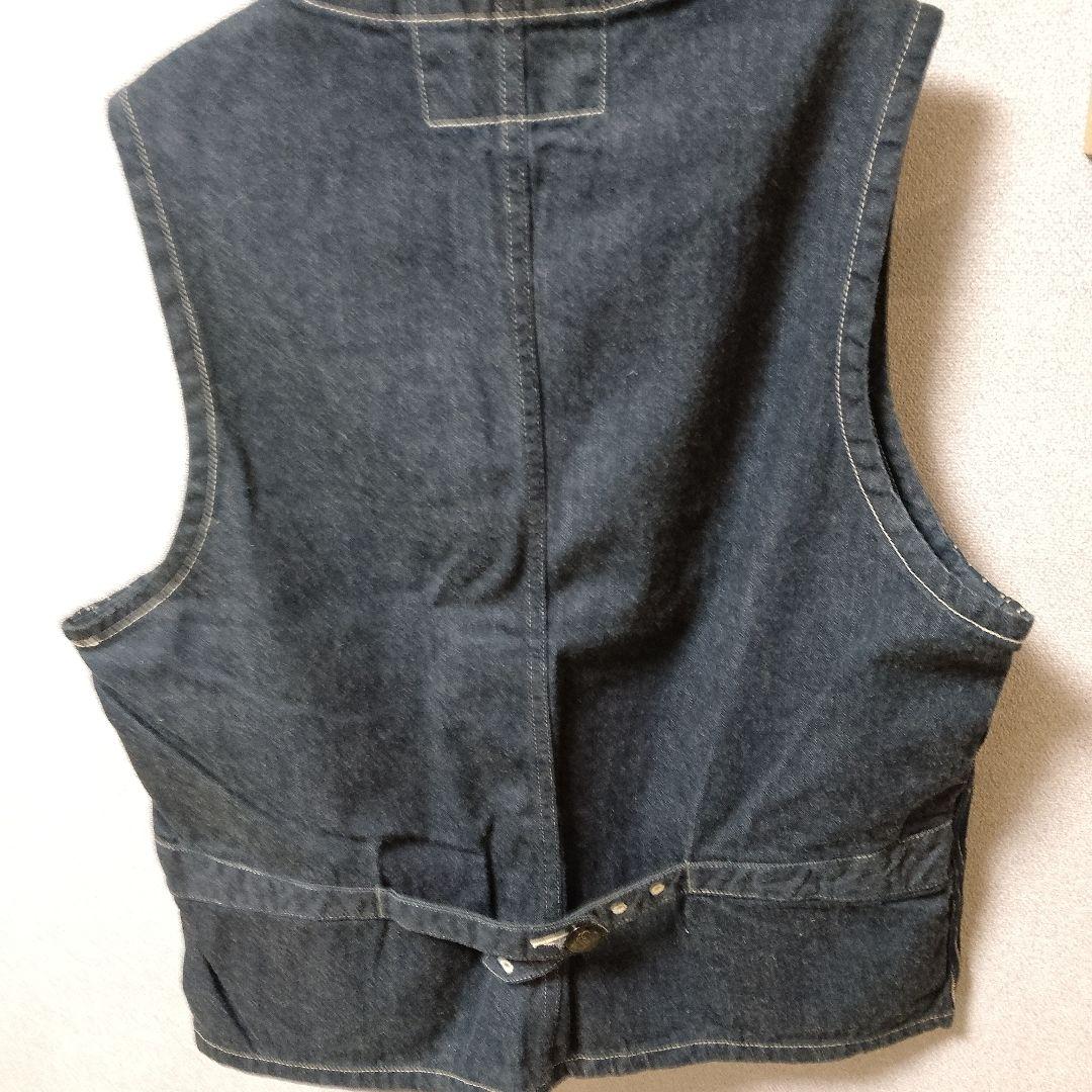 SUGAR CANE ウォバッシュベスト形が違います。ボタンが、機関車です。美品