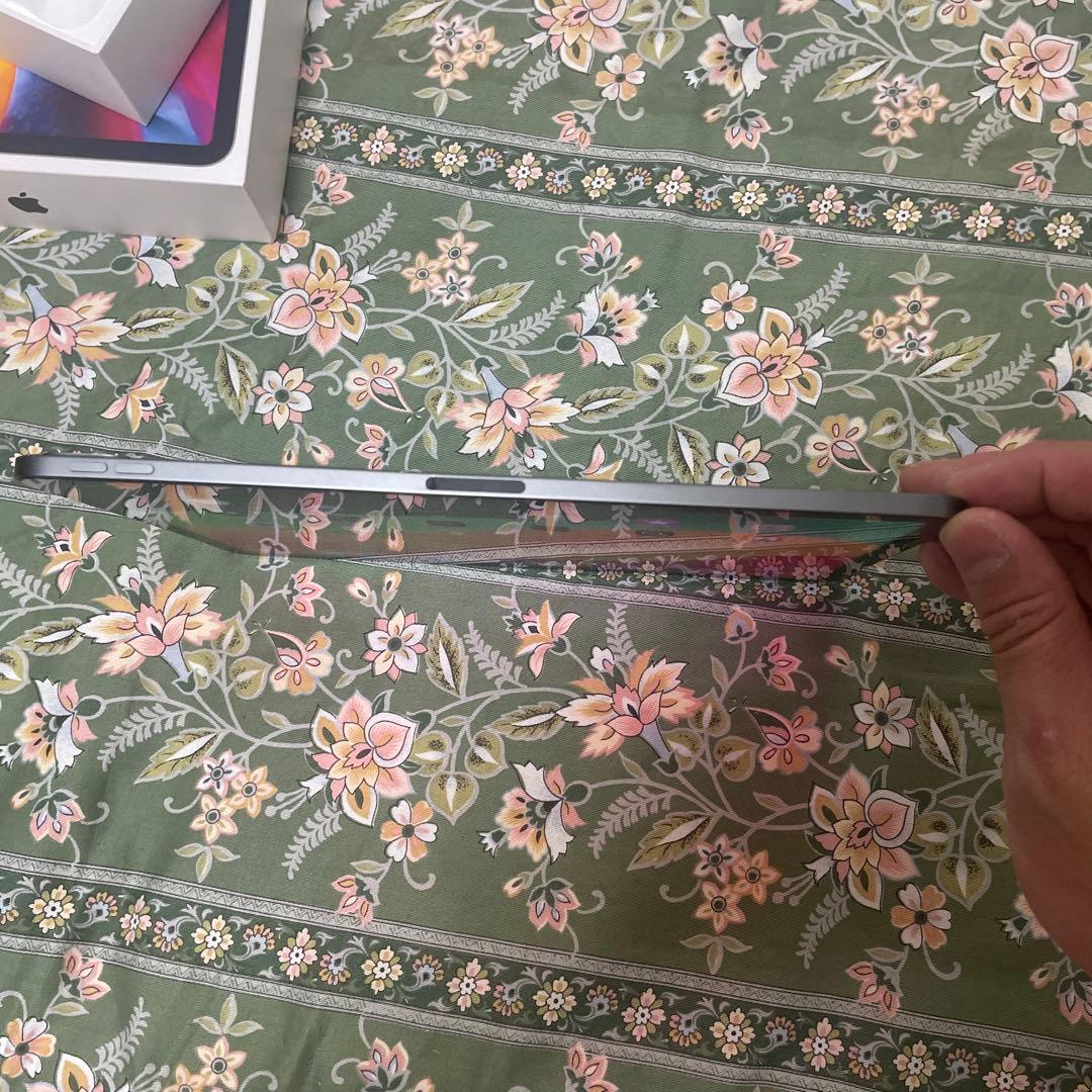 iPad Pro 11インチ (第2世代) 128GB WIFI