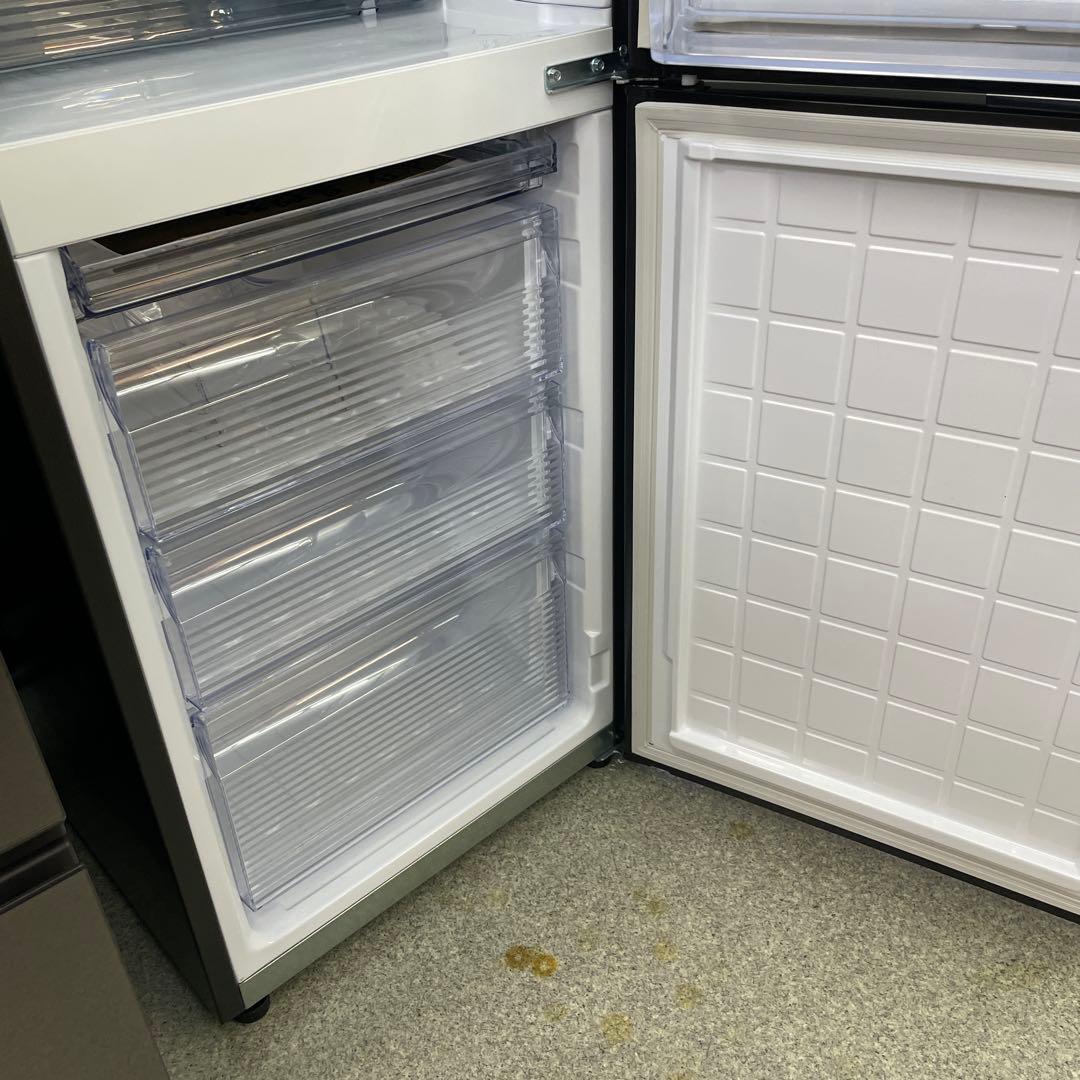 2024年製 未使用品 シャープ 310L 冷凍冷蔵庫　SL-PD31K