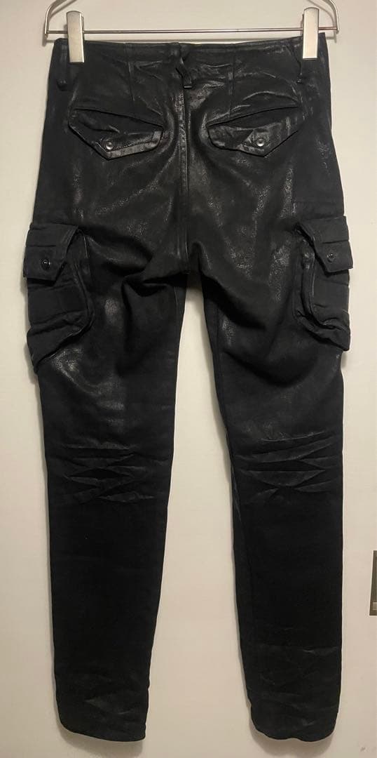 絶*ン様 Julius ユリウス 25SSコーティングガスマスクパンツ 899P