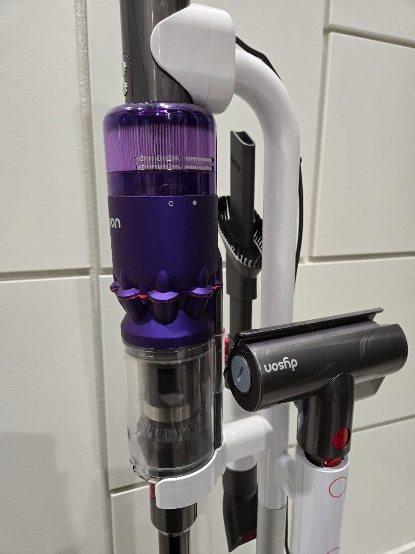 Dyson ダイソン　Omni-glide SV19