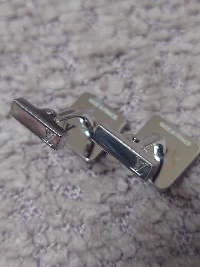 ☆LOUIS VUITTON☆　カフス ルイヴィトン　ケース付き　外箱付き