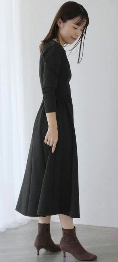 【新品】ラトータリテ フィットフレアニットワンピース