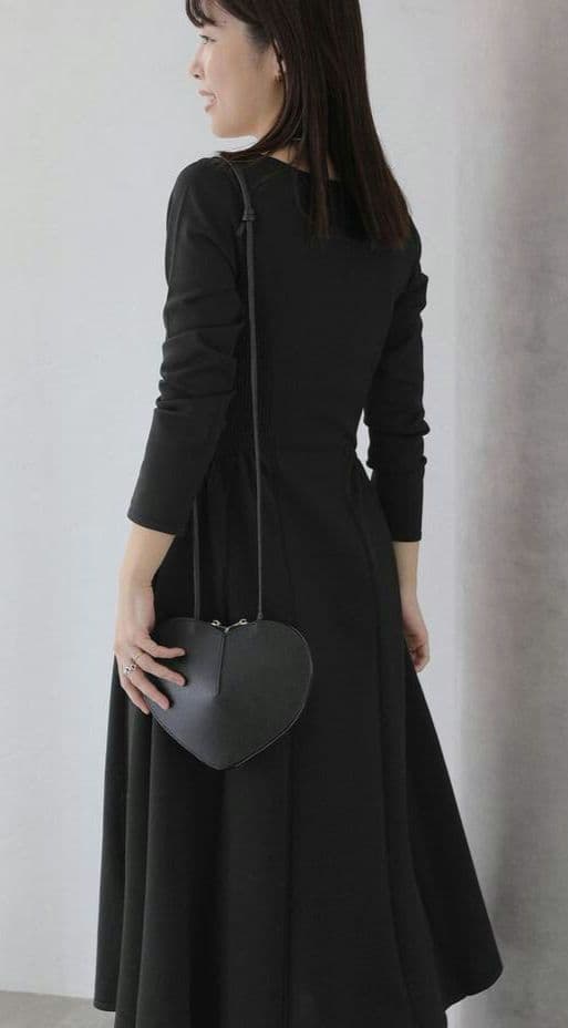 【新品】ラトータリテ フィットフレアニットワンピース