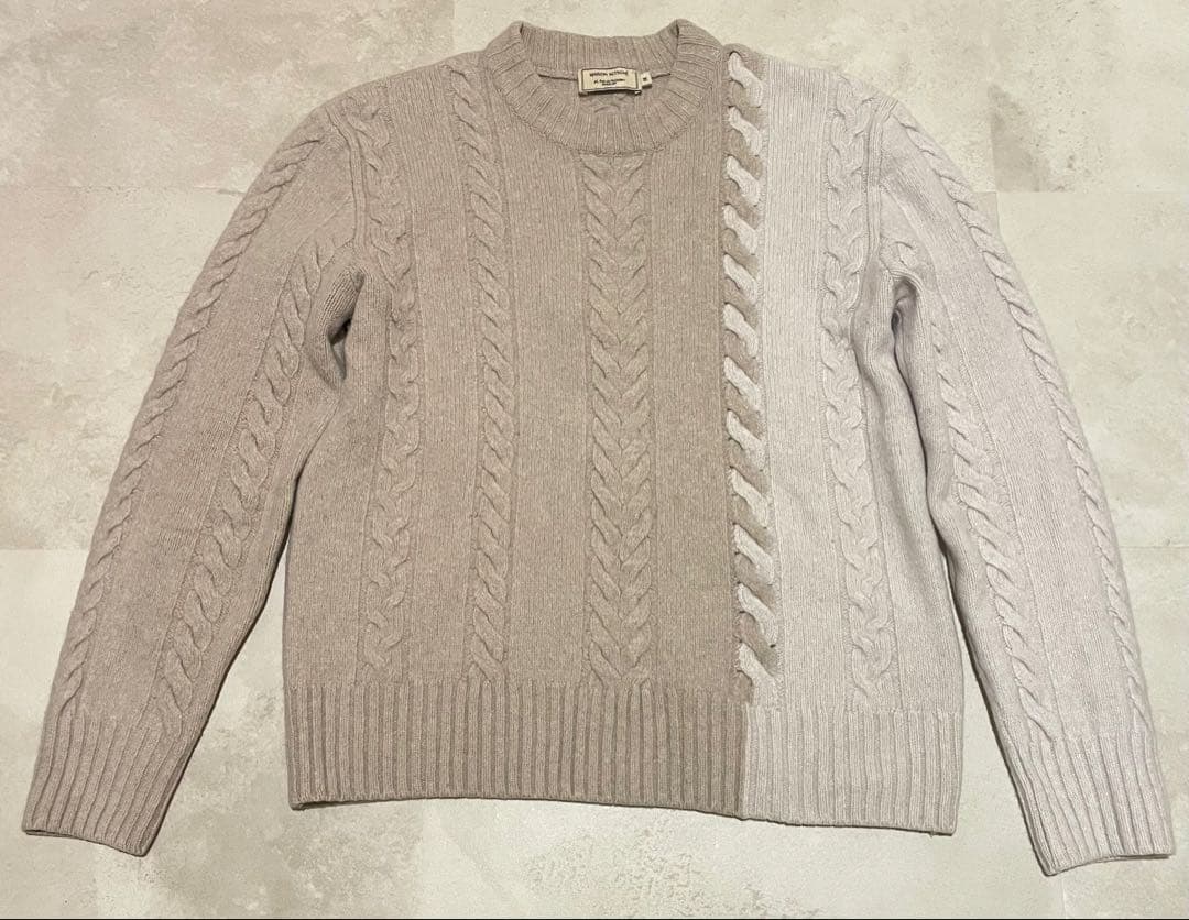 メゾンキツネ　ケーブルニットセーター ベージュ