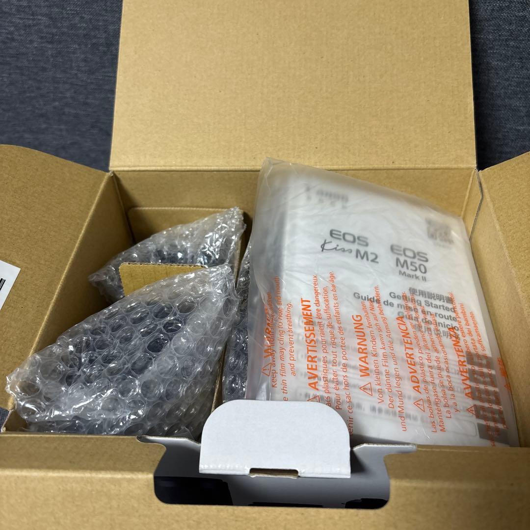 本日限定お値下！Canon eos kissM2ミラーレス一眼保護カバー付