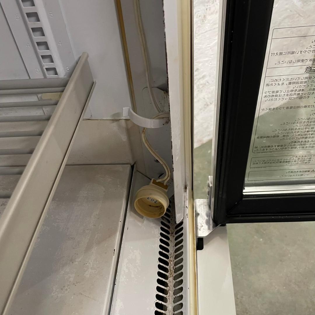 サンヨー 冷凍ショーケース SRL-1500TAH 100V 店舗用品Y0587