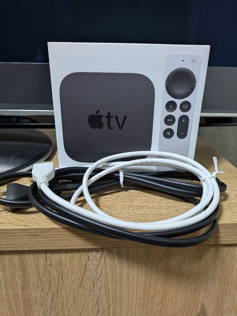 【美品】MXH02J/A Apple TV 4K 64GB（付属品付）