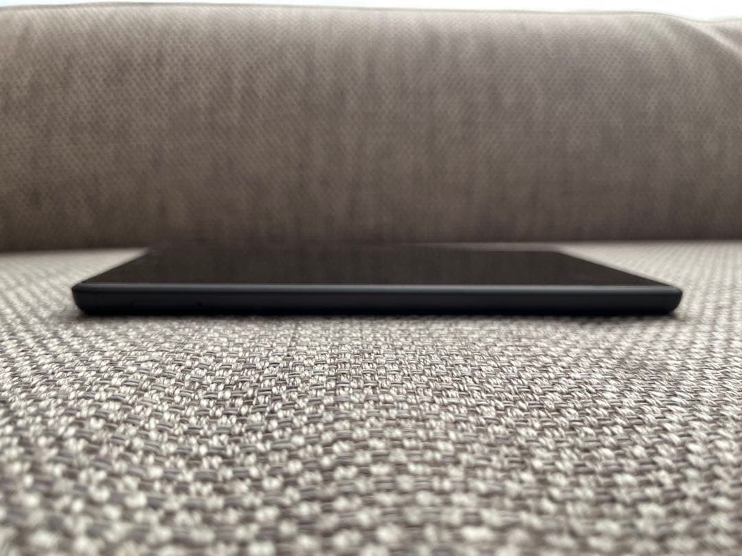 【美品】NEC LAVIE T7 T0755CAS IRON GREY