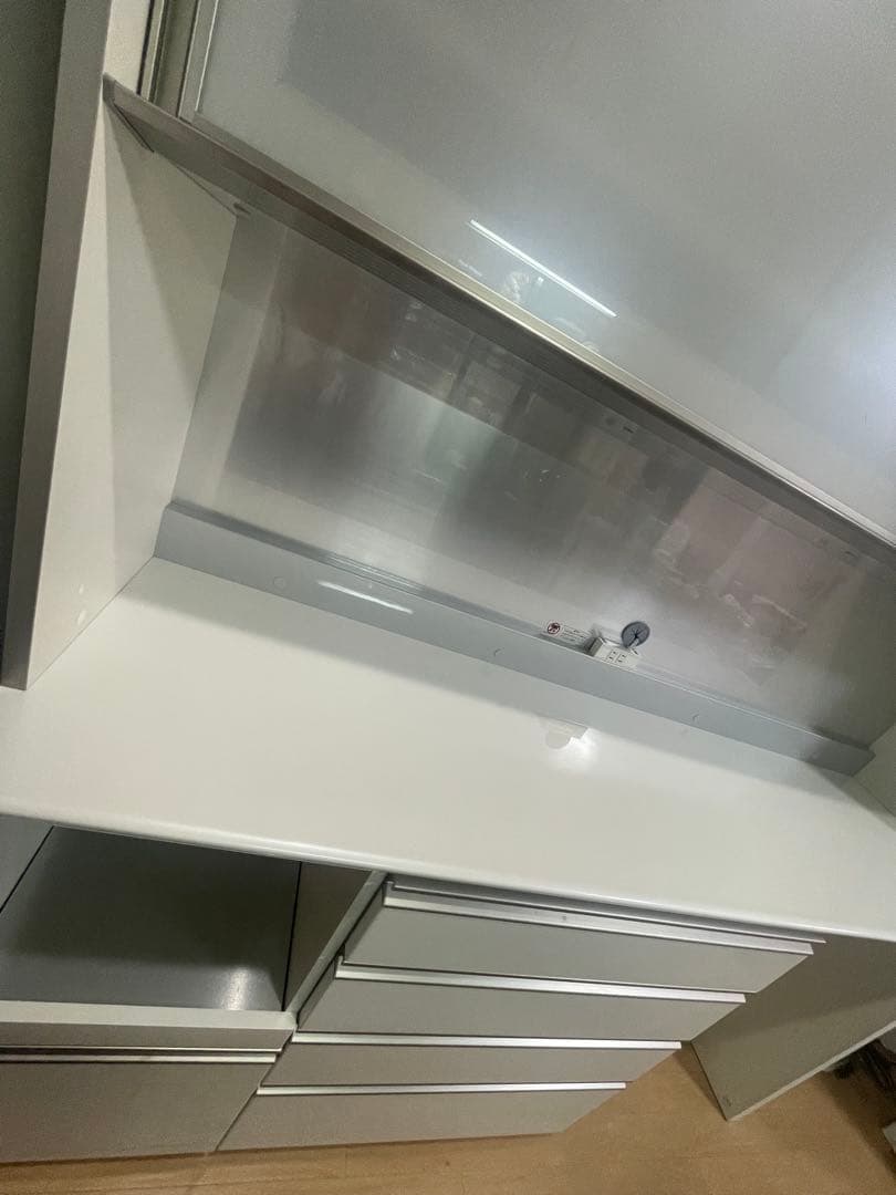 ポ*ド様 超美品　パモウナキッチンボード　170㎝幅　食器棚