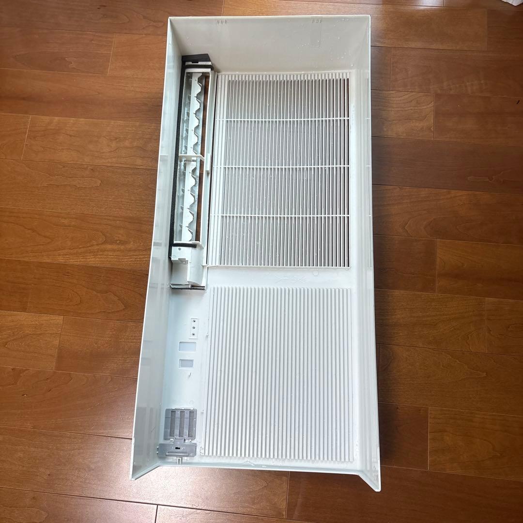 コロナ ウィンドエアコン 冷暖房兼用タイプ CWH-A1822 2022年製