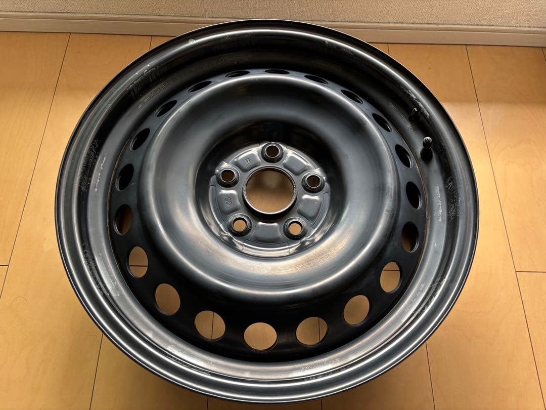 【送料込み】トヨタ60系プリウス 純正スチールホイール