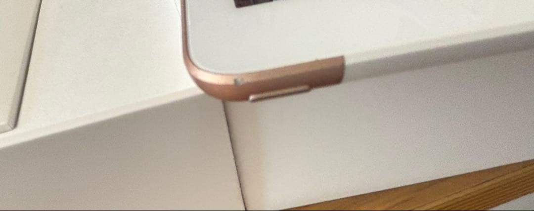 iPad本体 iPad (6th Generation) 32GB Wi-Fi