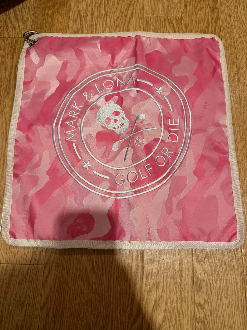 マークアンドロナ　ピンク迷彩ゴルフバッグ&ボストンバック　used品