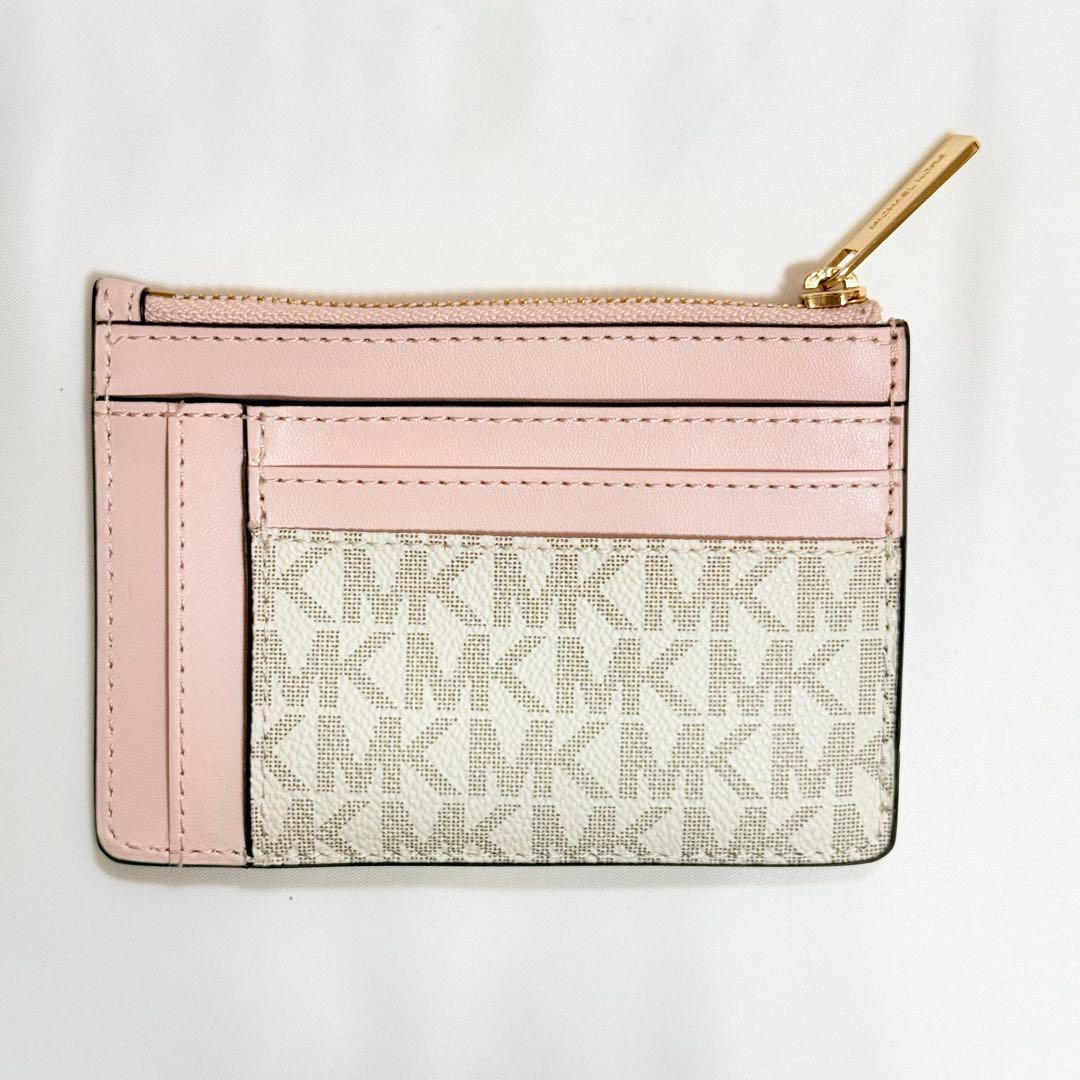 【かえで】MICHEAL KORSカードケース パウダー ブラッシュマルチ