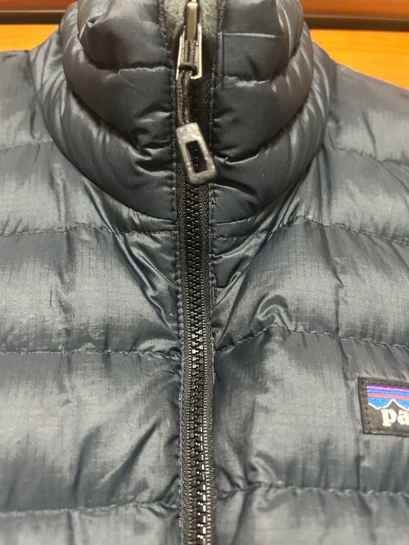 Patagonia 高性能・希少色ジャケット 【定価38500円】