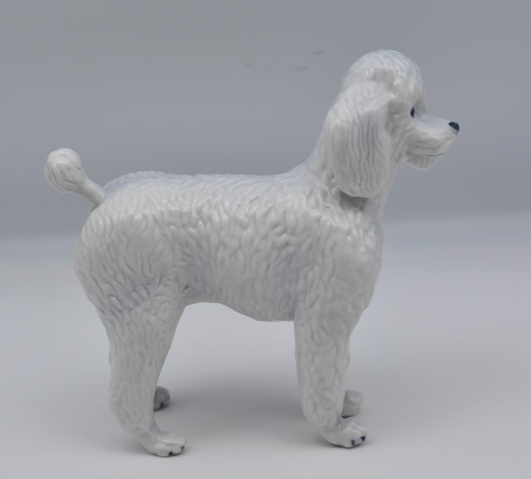 白いプードル　＃334　★ロイヤルコペンハーゲン　デンマーク　2006年　絶版