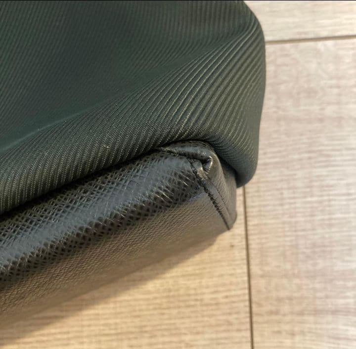 極美品　LOUIS VUITTON ルイヴィトン　ベルーガ　ショルダーバッグ