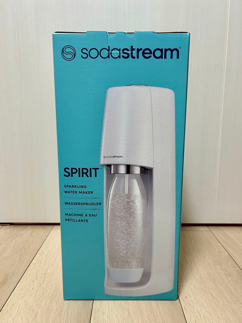 【新品未開封】ソーダストリーム スピリット スターターキット 白 炭酸水メーカー