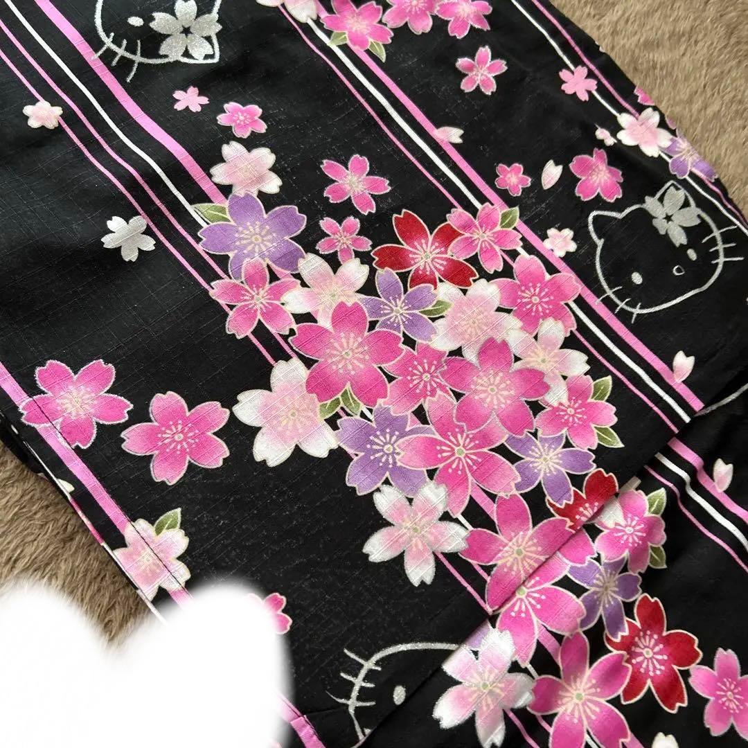 【新品】Hello Kitty ハロー　キティ 浴衣 大人用　綿100%