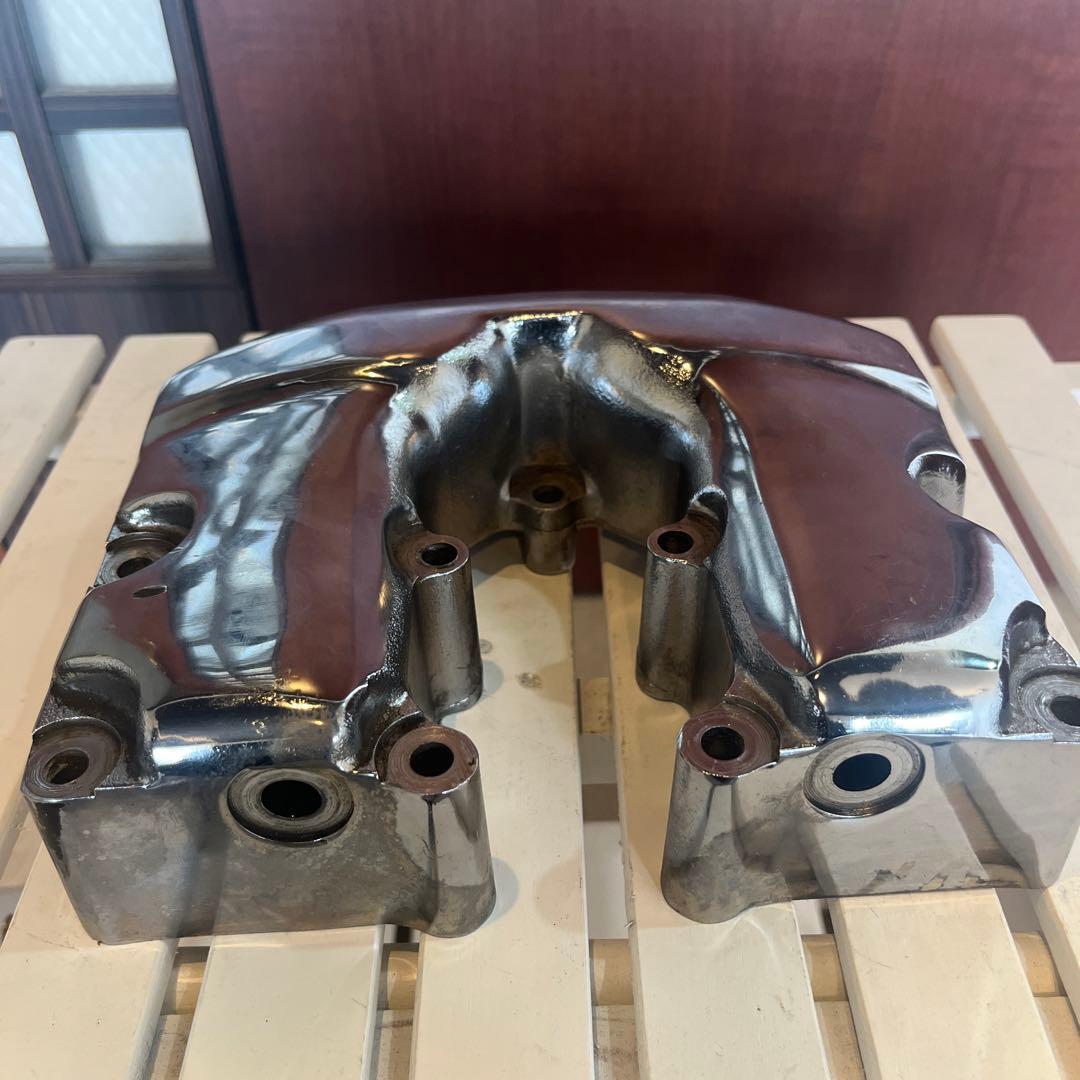 ショベルヘッド　ロッカーカバー　メッキ