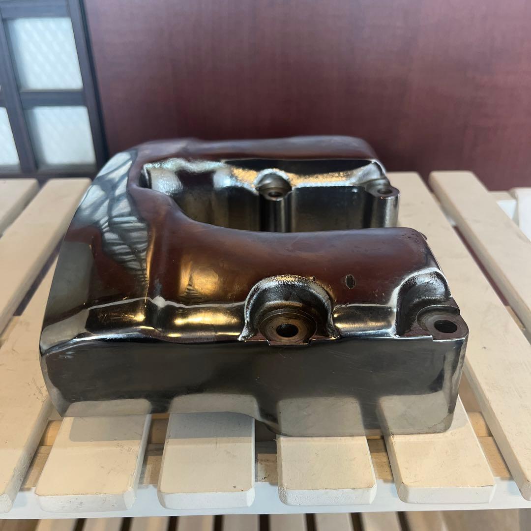 ショベルヘッド　ロッカーカバー　メッキ