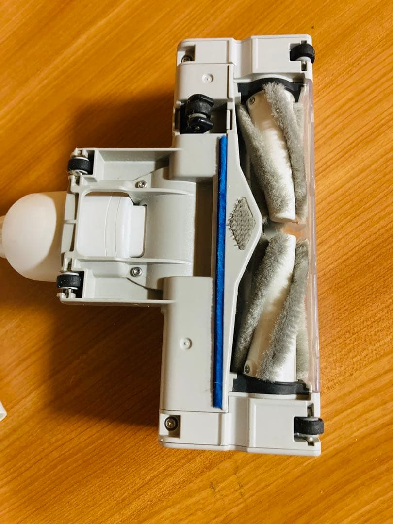 Panasonic MC-NS10K コードレス掃除機 2022年製 ①