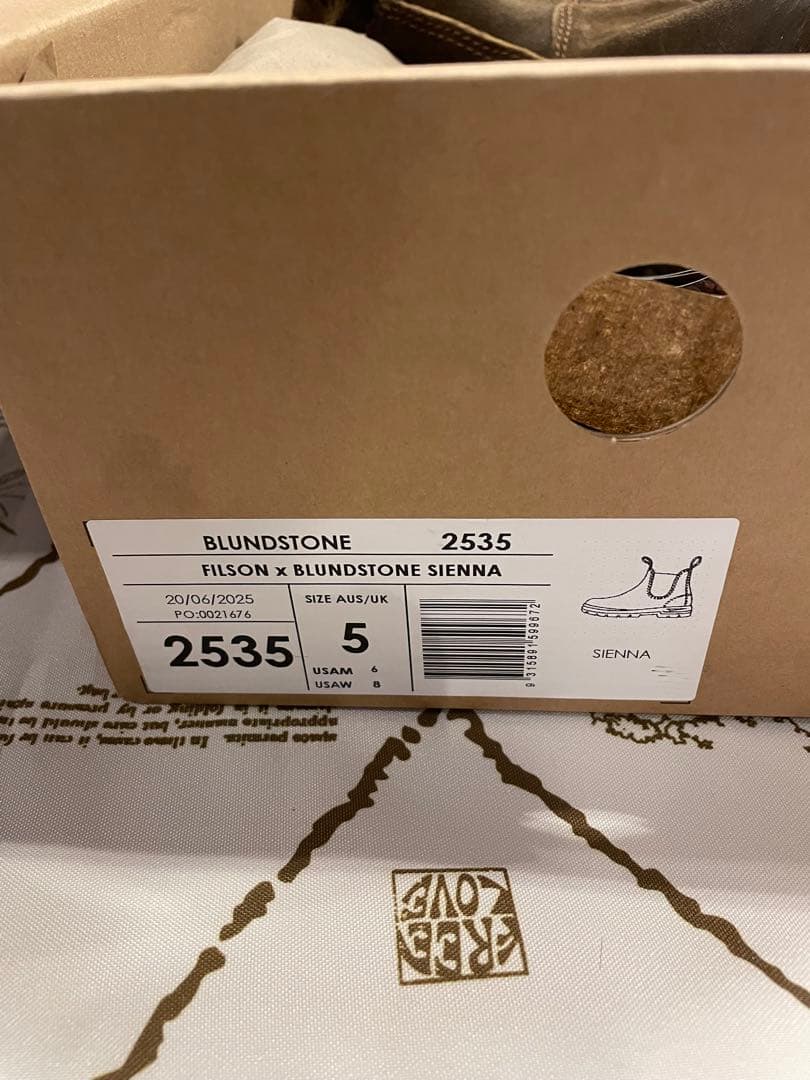 FILSON × Blundstone #2535 Sienna/UK5