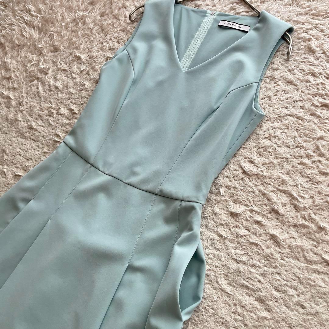 【美品】フォクシー ひざ丈ワンピース ドレス 切り替え フレア Aライン 38