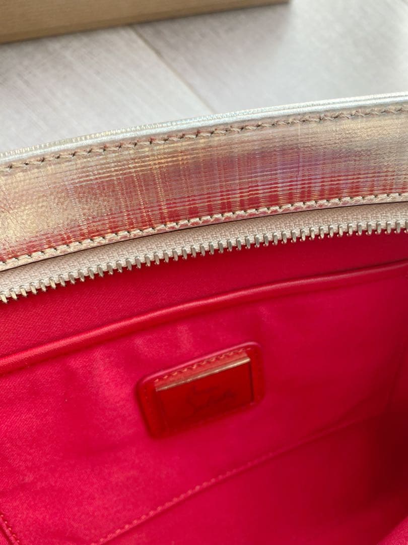 ルブタン　クラッチバッグ