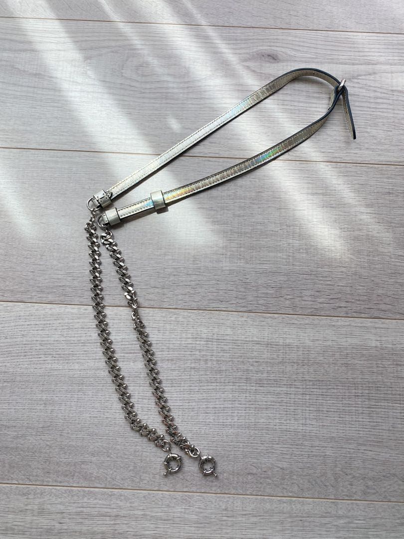 ルブタン　クラッチバッグ