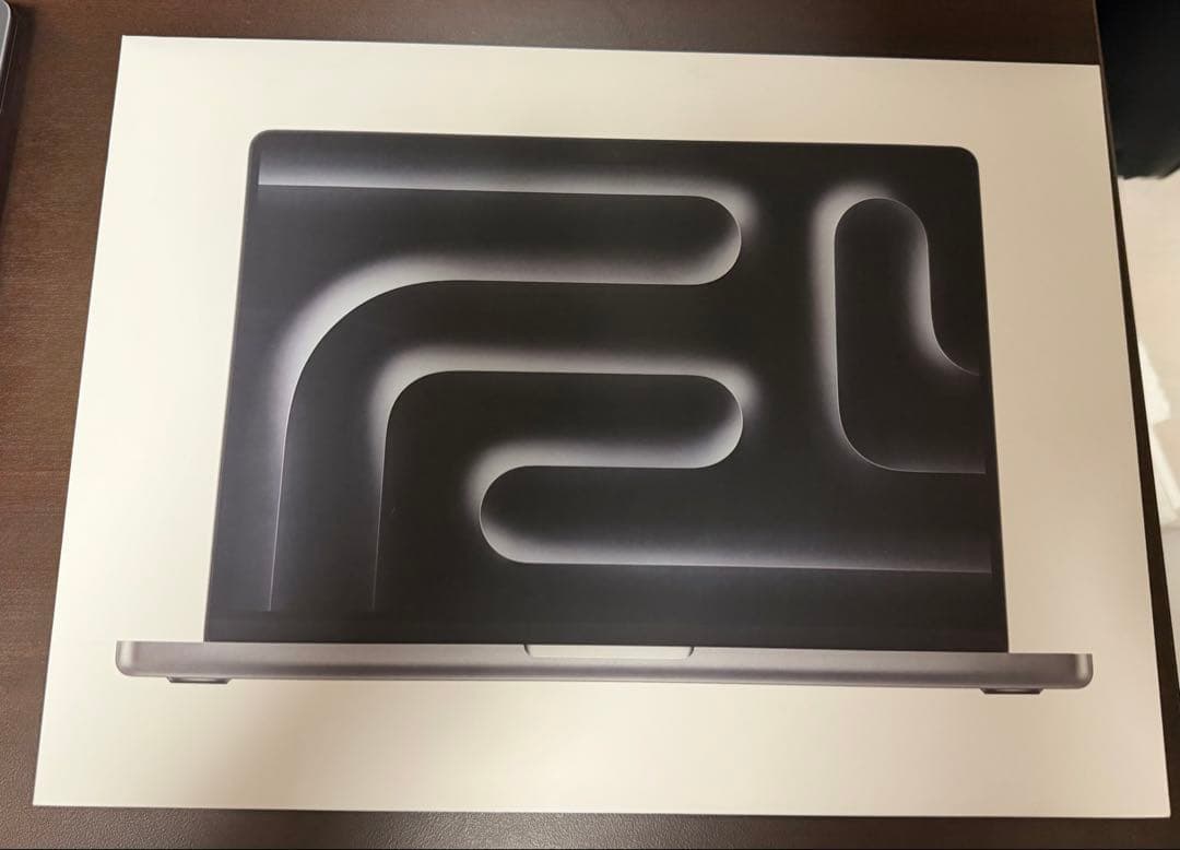 MacBook本体 MacBookPro M3 24GB 512GB