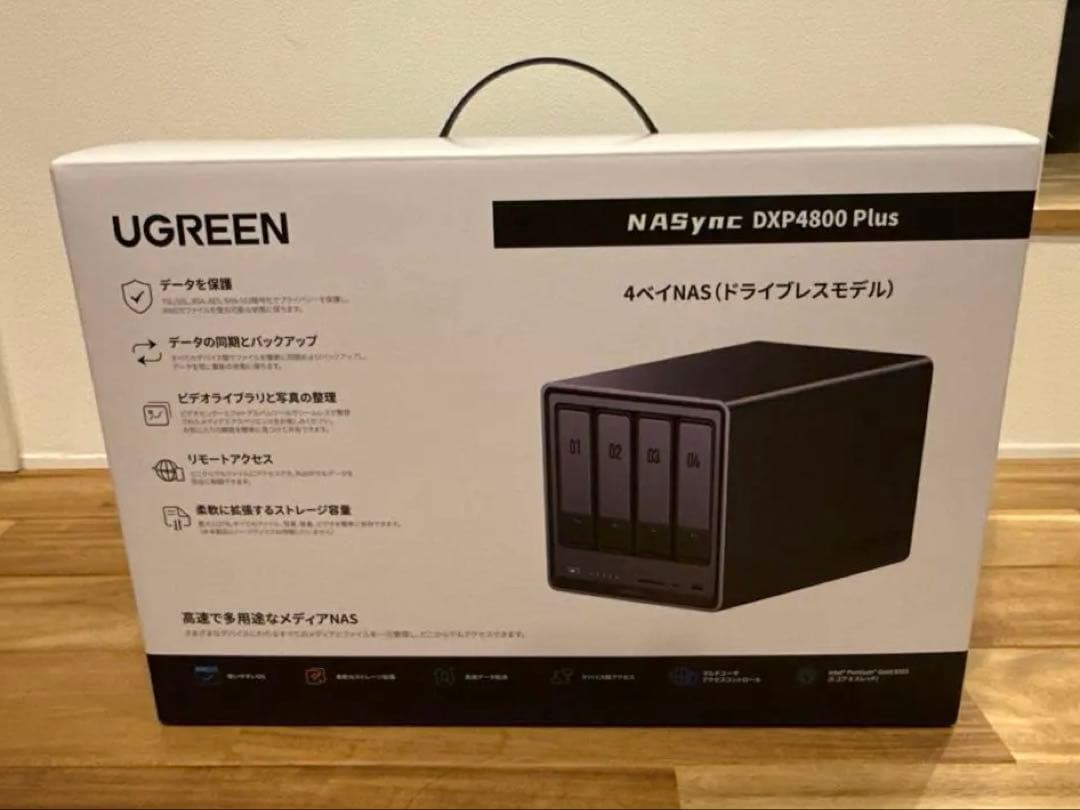 [ほぼ未使用]DXP 4800 Plus UGREEN NASync 4ベイ