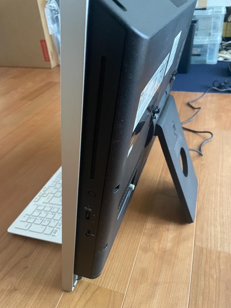 NEC オールインワンPC 大画面