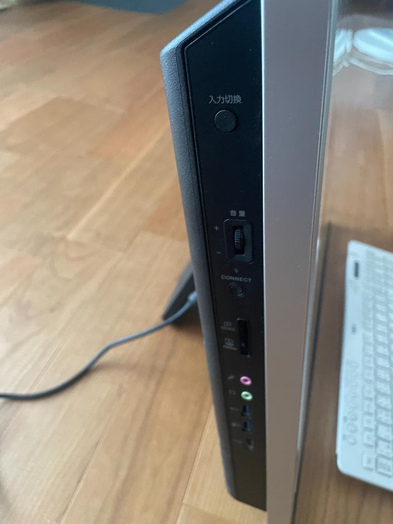 NEC オールインワンPC 大画面