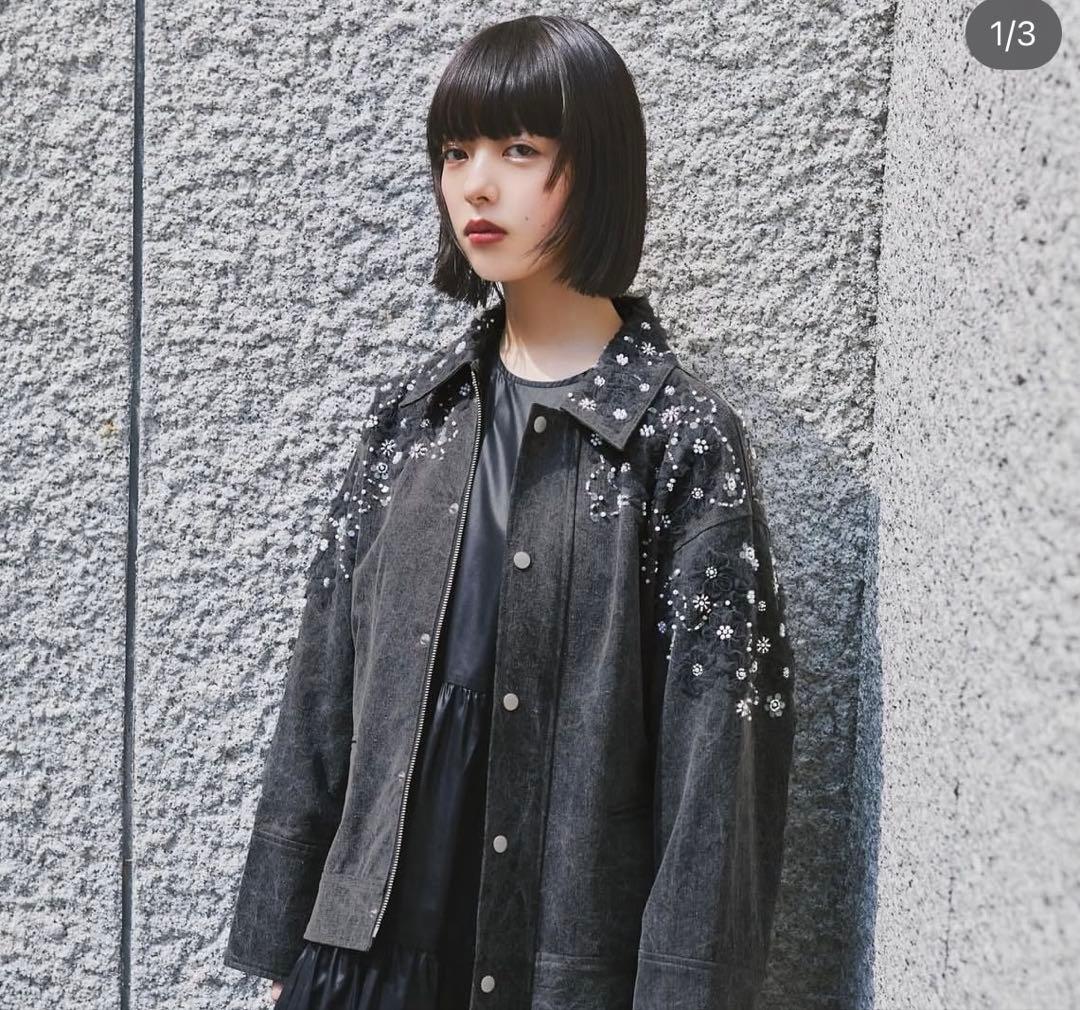 美品⭐️SNIDEL 24ss エンブロイダリーブルゾン　インディゴ　グレー　花