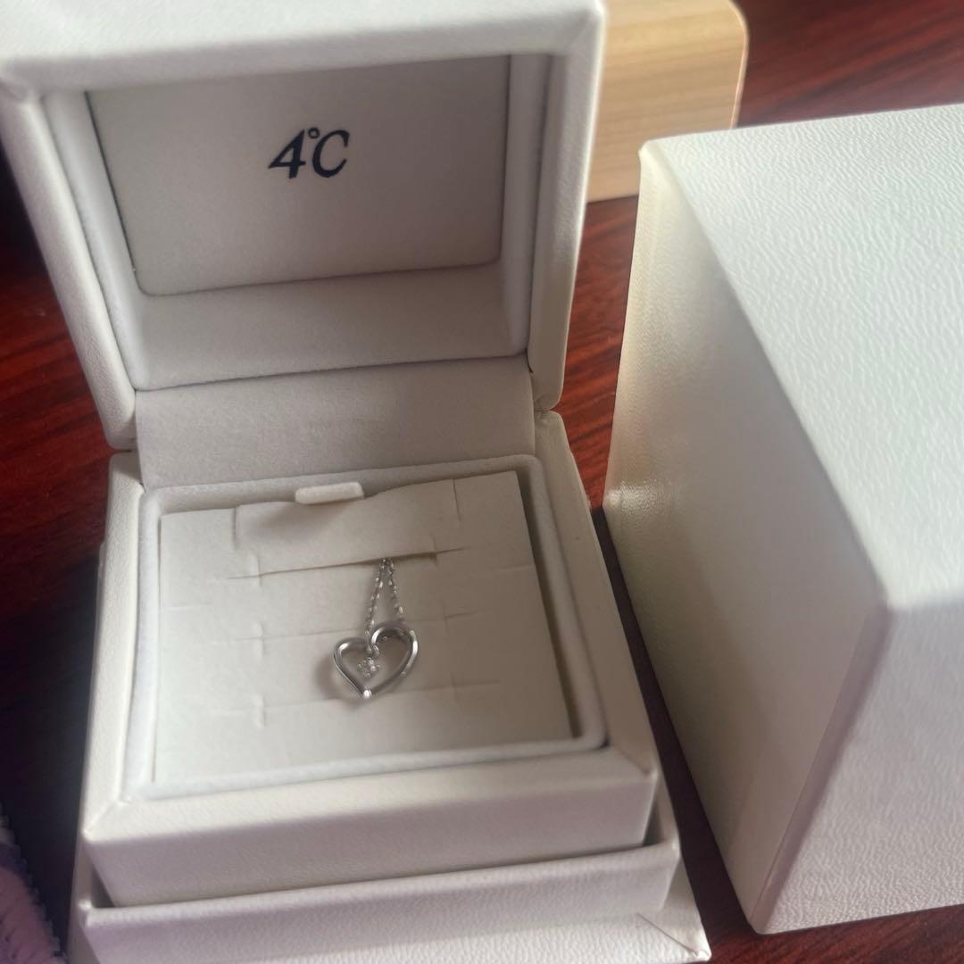 4°C ネックレス　ハート　10k