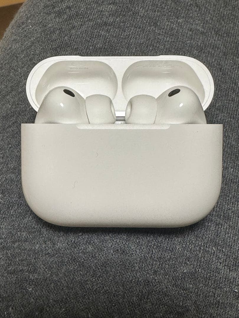 AirPods Pro 3本体 ホワイト イヤーチップ付き(ケースおまけ)