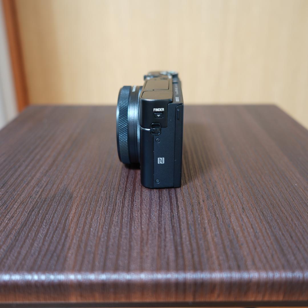 SONY サイバーショット DSC-RX100M7