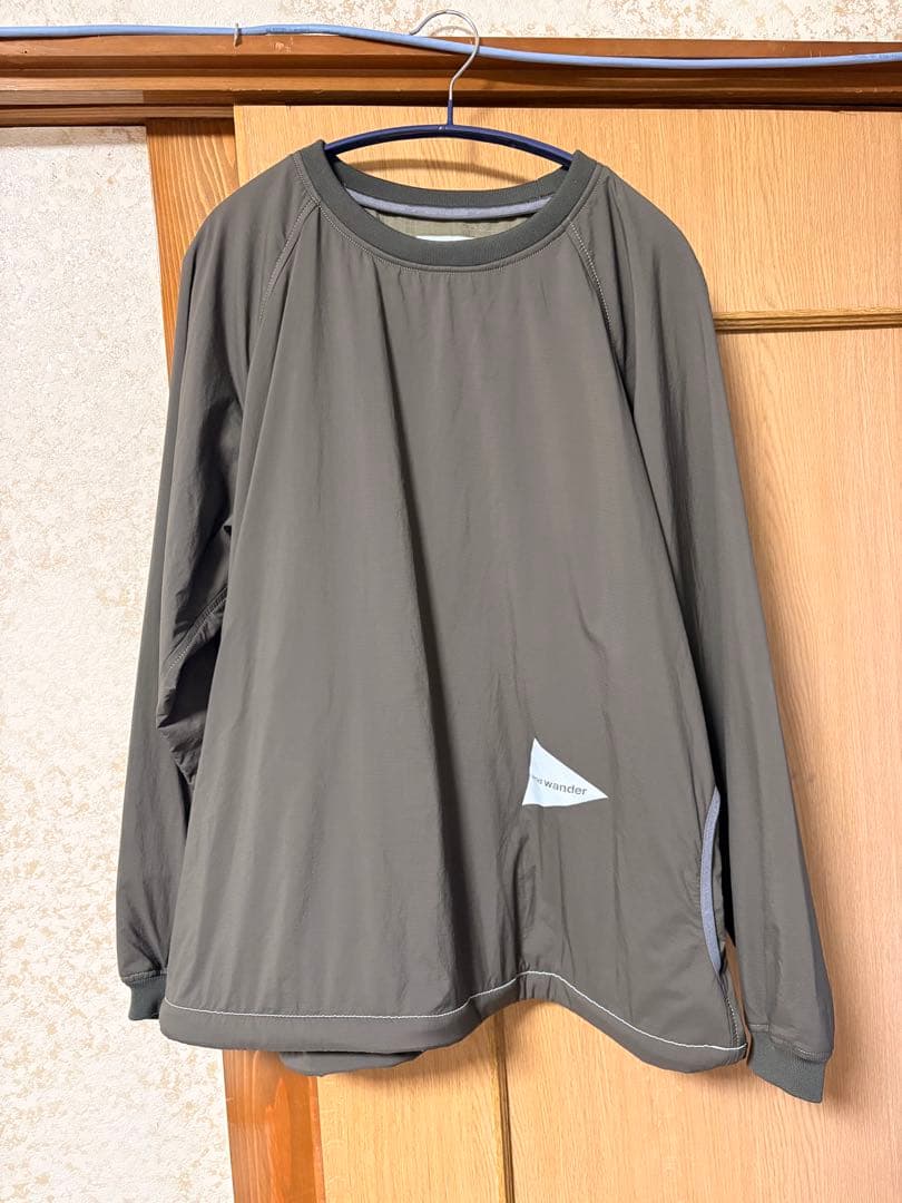 andwandercovered ripwarmpullover アンドワンダー