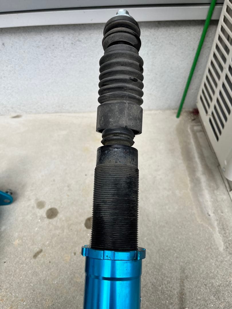 IDEAL 車高調　フルタップ式　たん