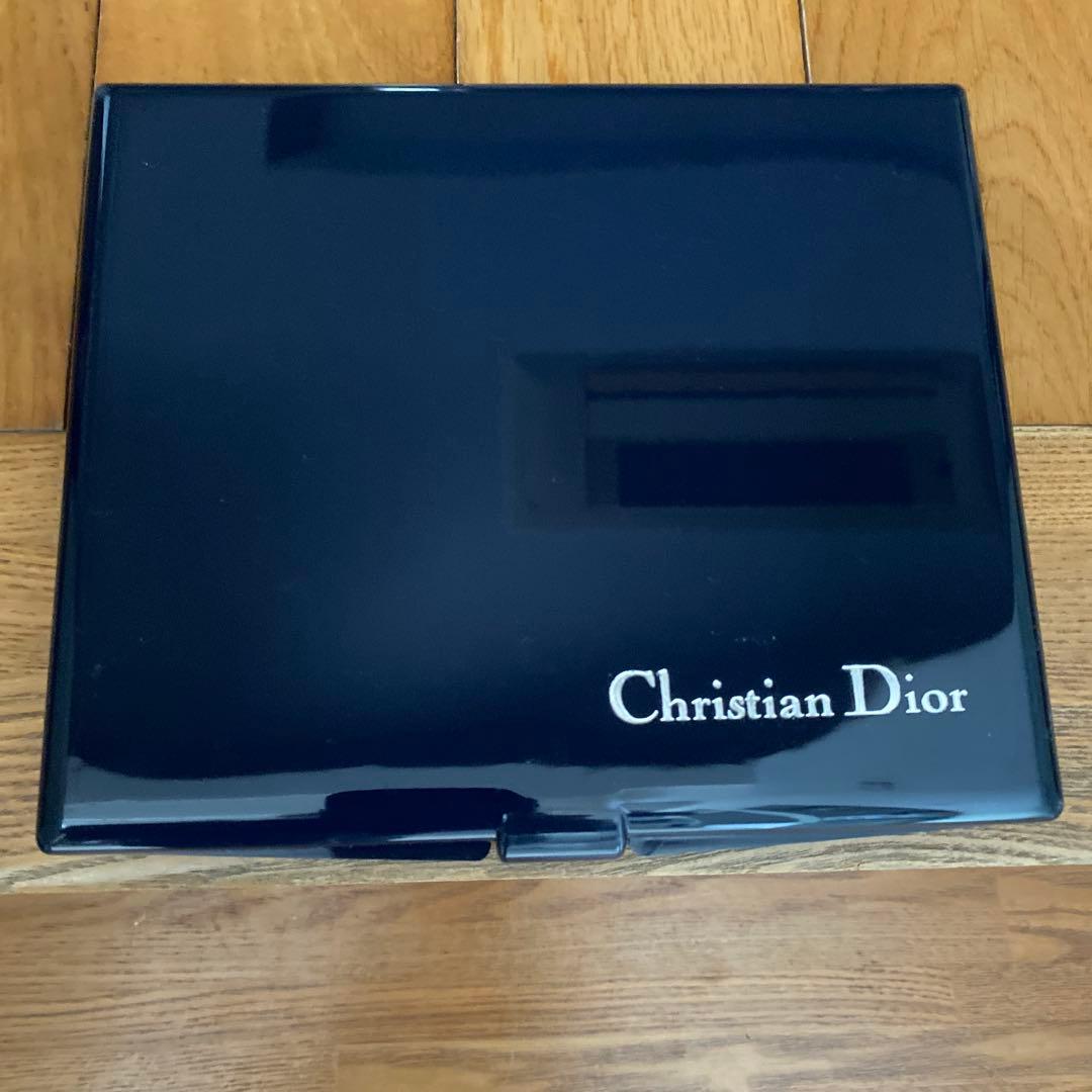 Christian Dior アイシャドウパレット