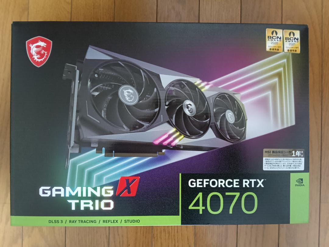 グラフィックボード・グラボ・ビデオカード GeForce RTX 4070 GAMING X TRIO 12G