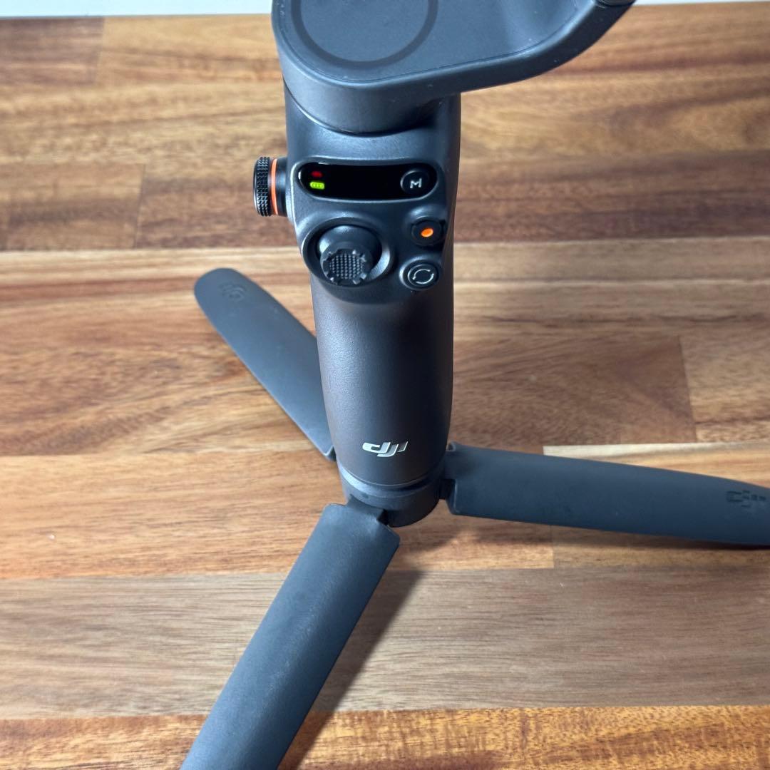 DJI OSMO MOBILE 6 カメラアクセサリー OM6 ケース付き