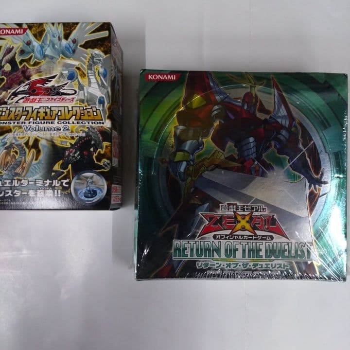 RETURN OF THE DUELIST &モンスターフィギュアコレクション