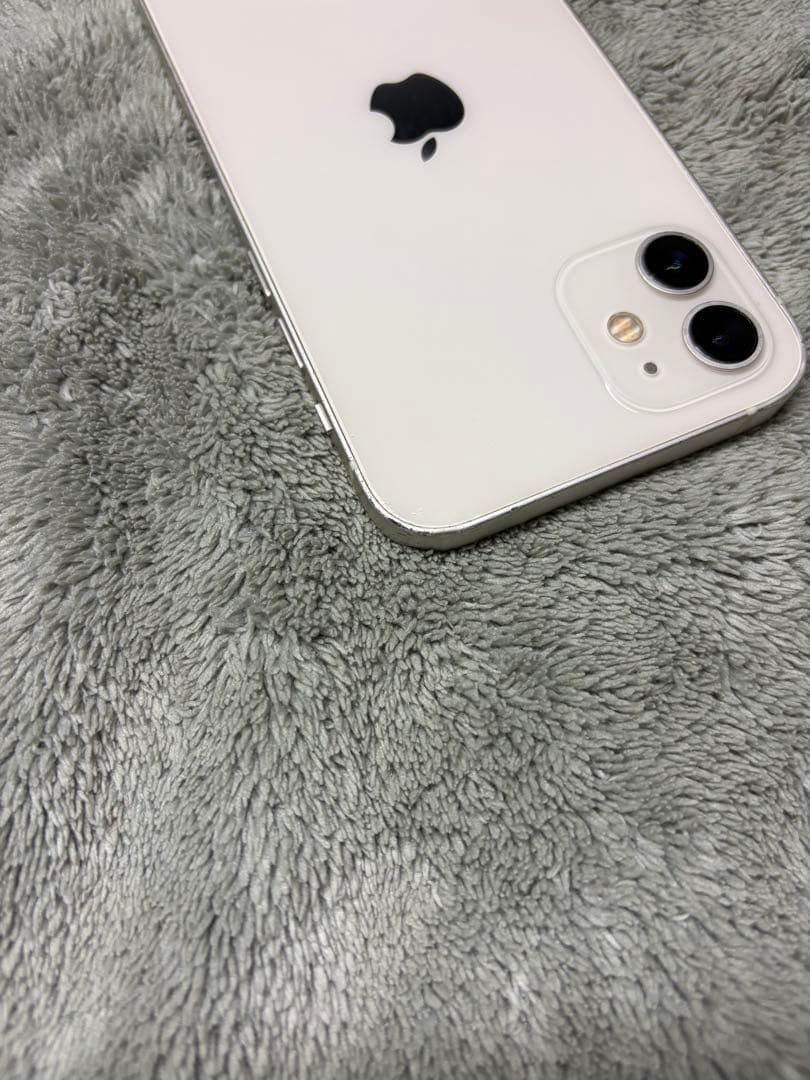 iPhone 12 ホワイト 128GB 箱　充電器コード付き