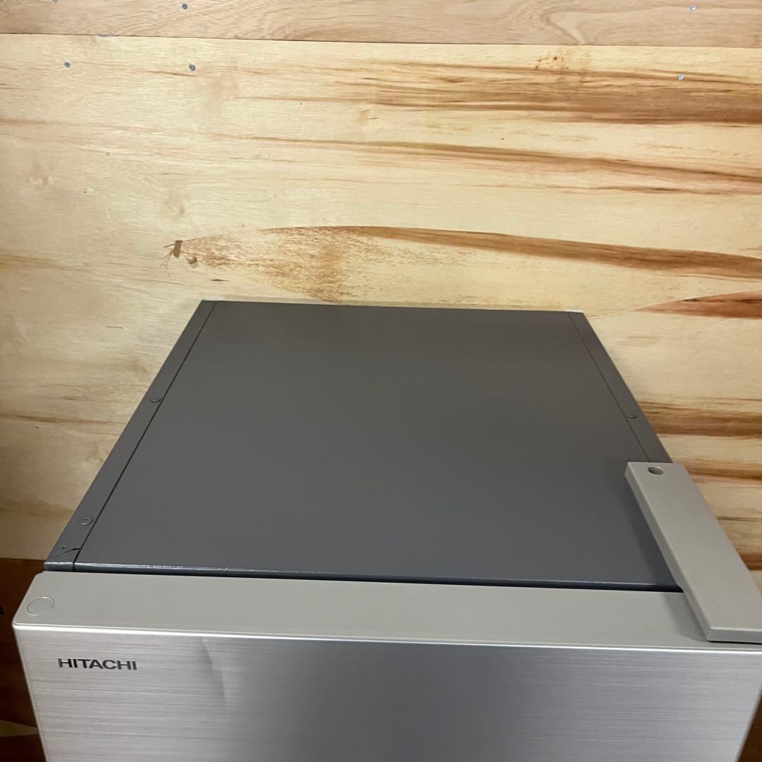 一都三県限定　配送設置無料　3ドア冷蔵庫　HITACHI 265L 2021年
